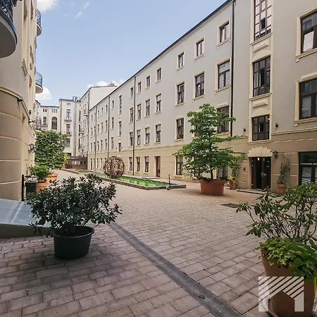 Piotrkowska Glamour By Lookap